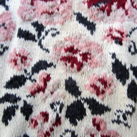 Hand Knit by Studio One Sweater in Beige with Large Pink Roses - Picture 6 of 9